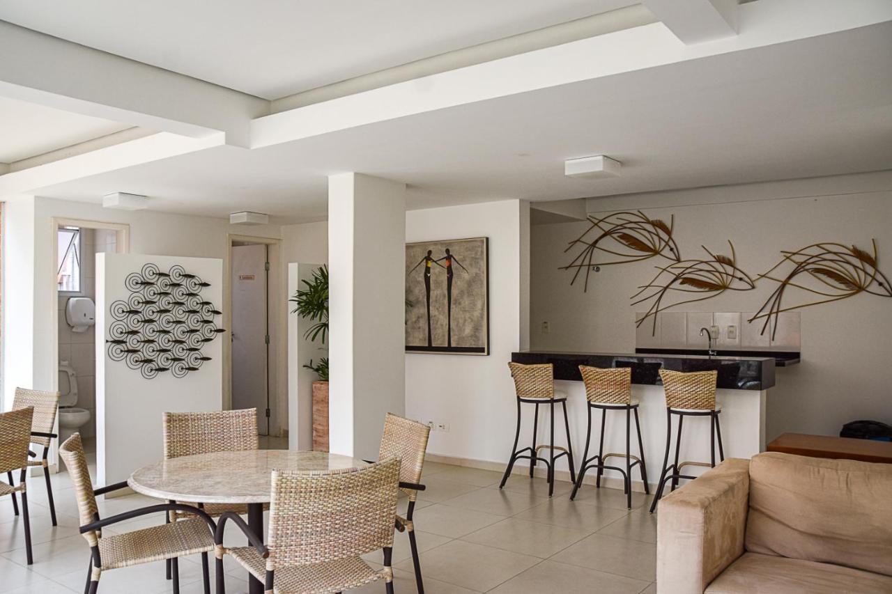 Pe Na Areia , Excelente! Apartamento Ubatuba